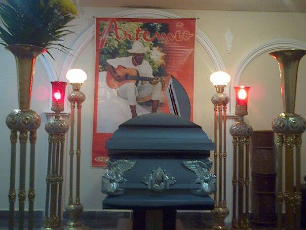 1453236_10152033058026075_146729131_n