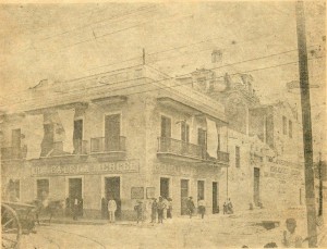 1512363_612083192161791_1371105822_n