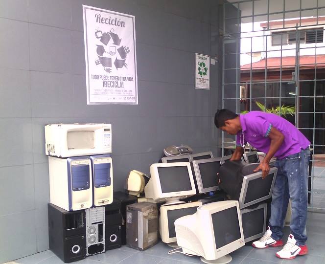 11091353_10205167052810226_7376109075727971535_n