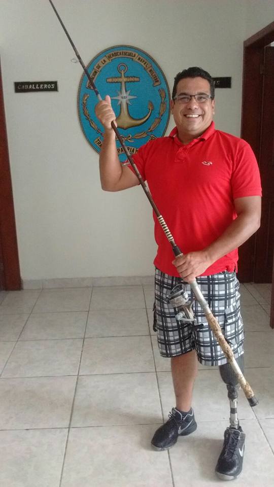 12046662_10205296747925842_773424418264711180_n