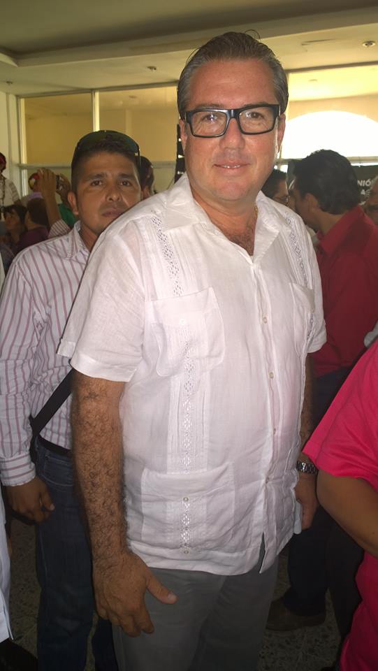 10599605_877482175628283_1968742913751651271_n