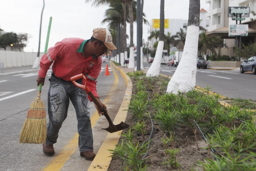 349db59b-3c40-4ea3-9362-b56afc0a75e0