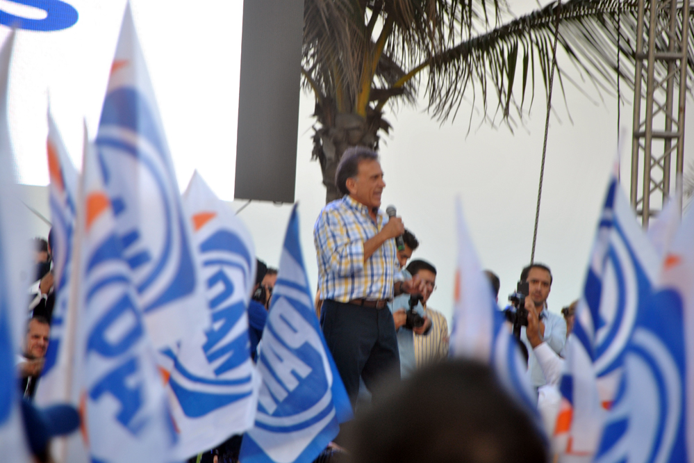 Candidato PAN Miguel Yunes 130316-GCH (108)