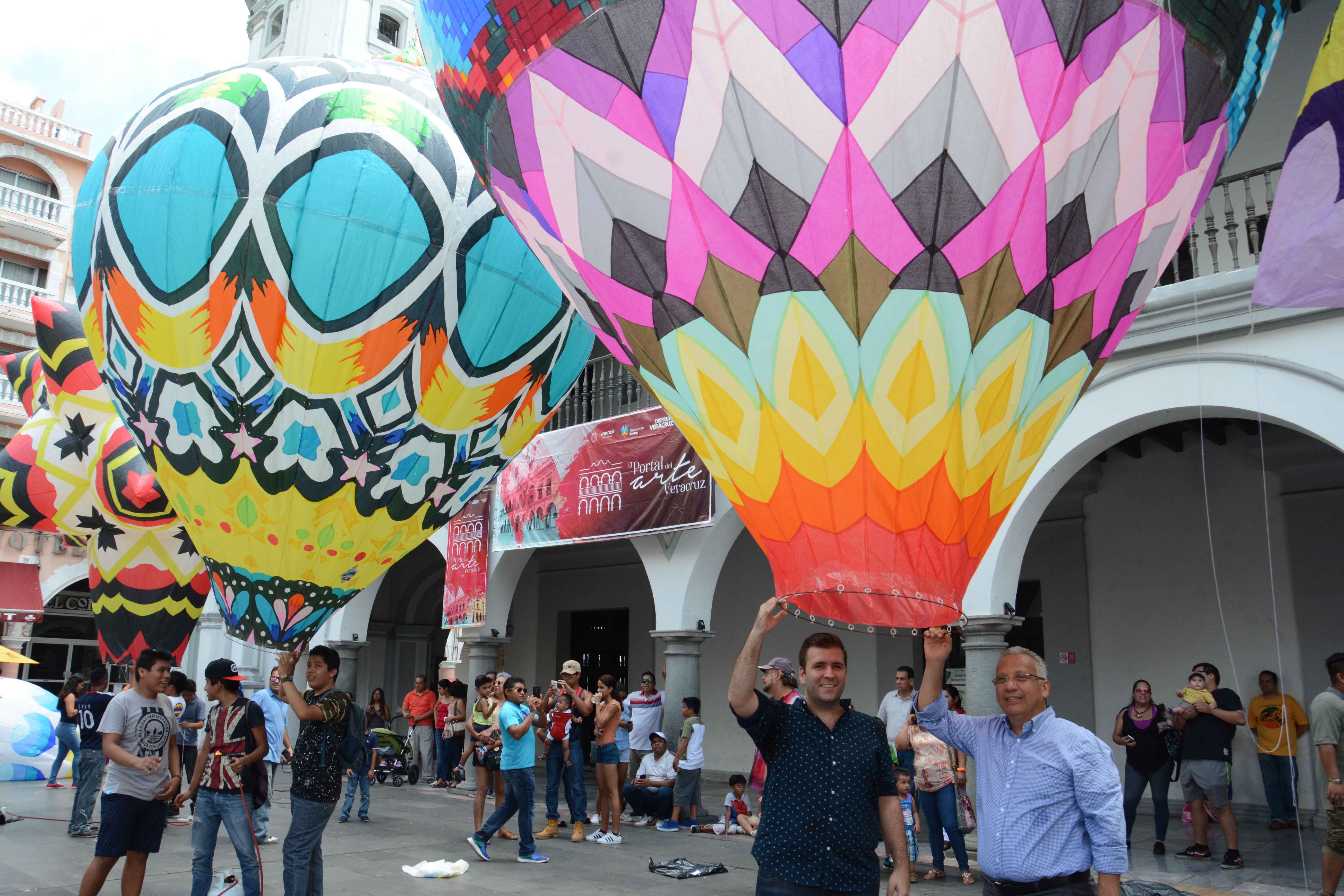 12Ago17 Globos de Papel Monumental Glo Herrera (262)