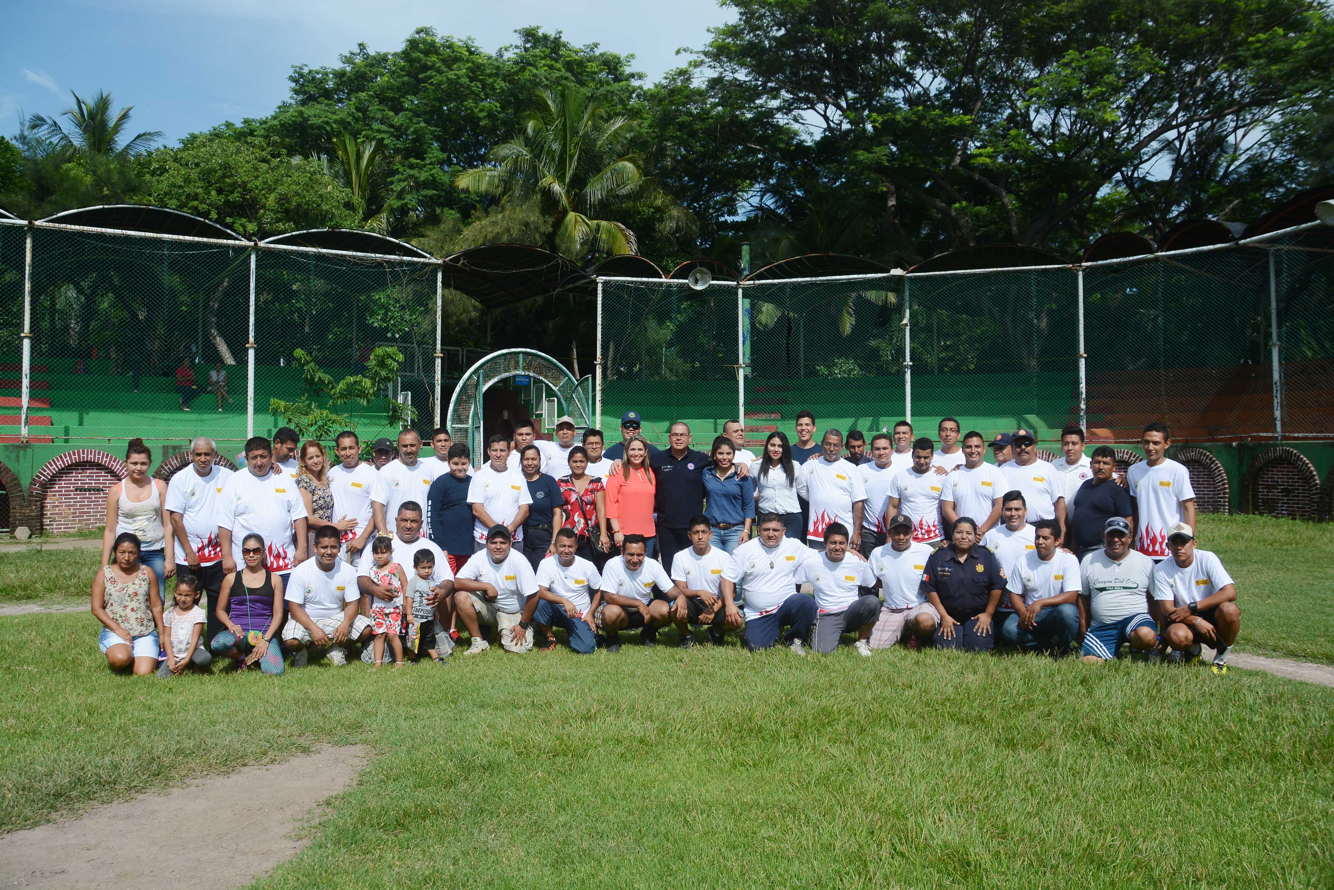 21AGO17 PARTIDO DE BASEBALL BOMBEROS--TH (1)