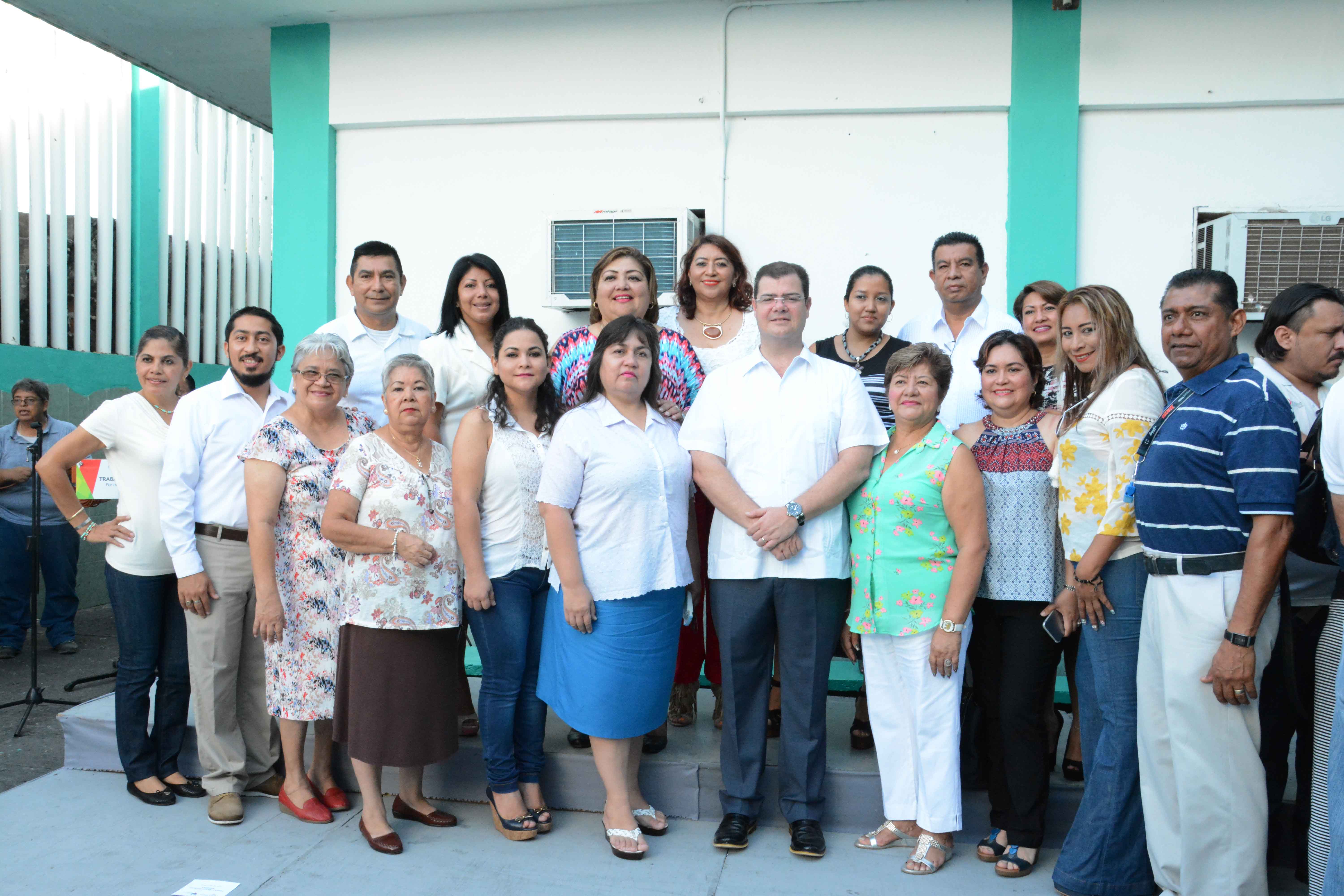 28Ago17 Arranque campaña Abrochate a la vida Glo Herrera (242)