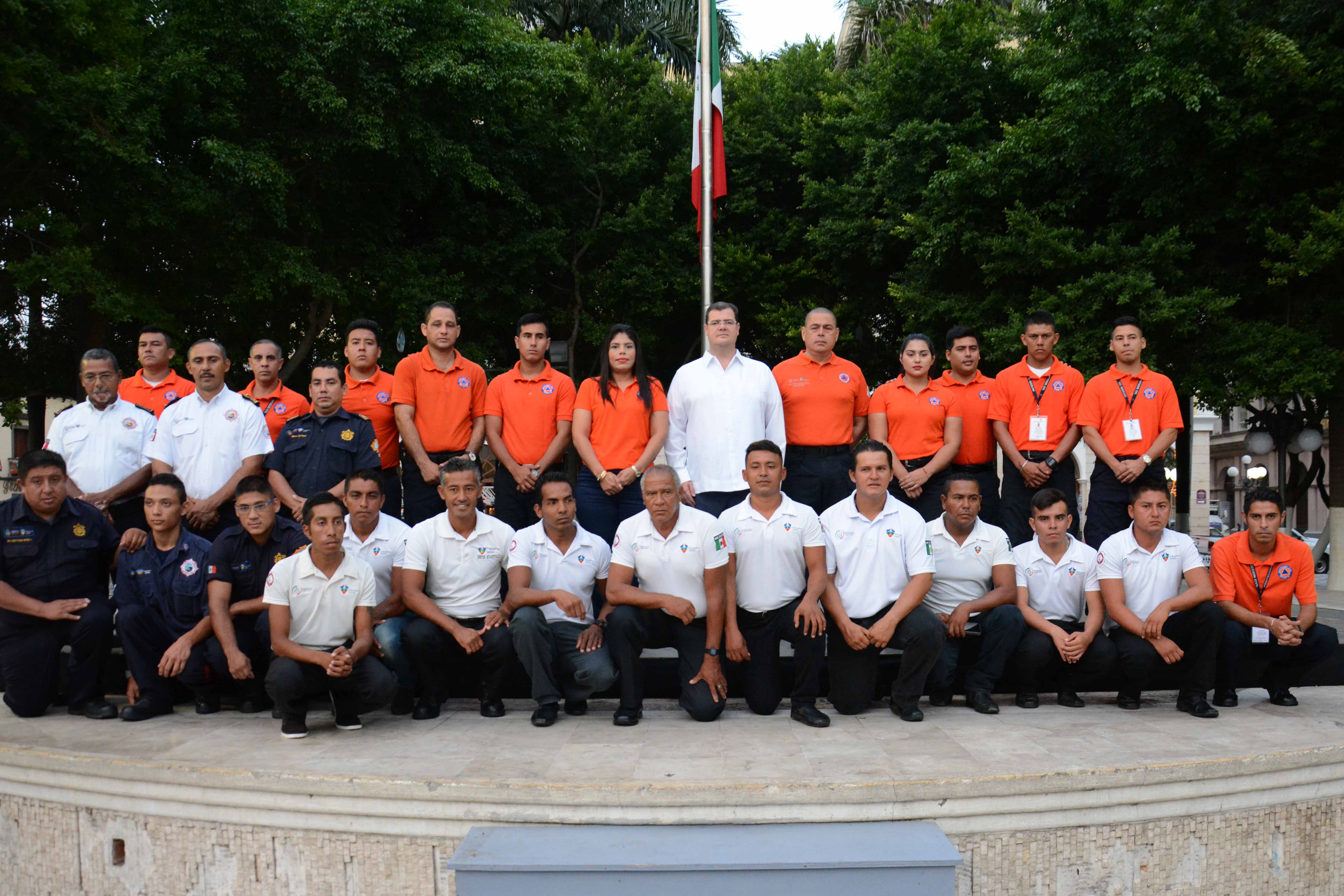 19sep17 IZADO DE BANDERA PC-TH (28) (1)