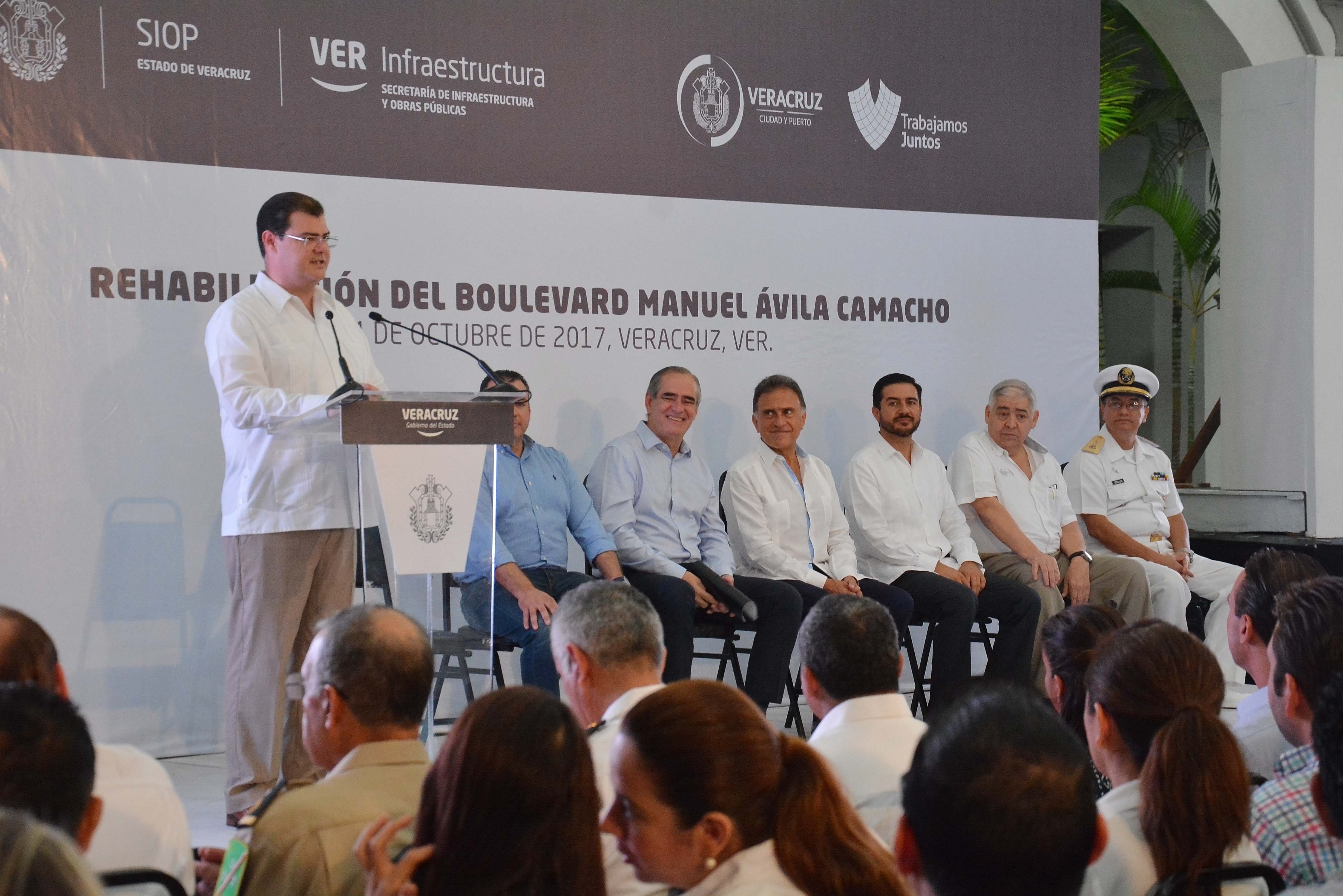 04OCT17 REHABILITACIÓN DE BULEVARD- (6)