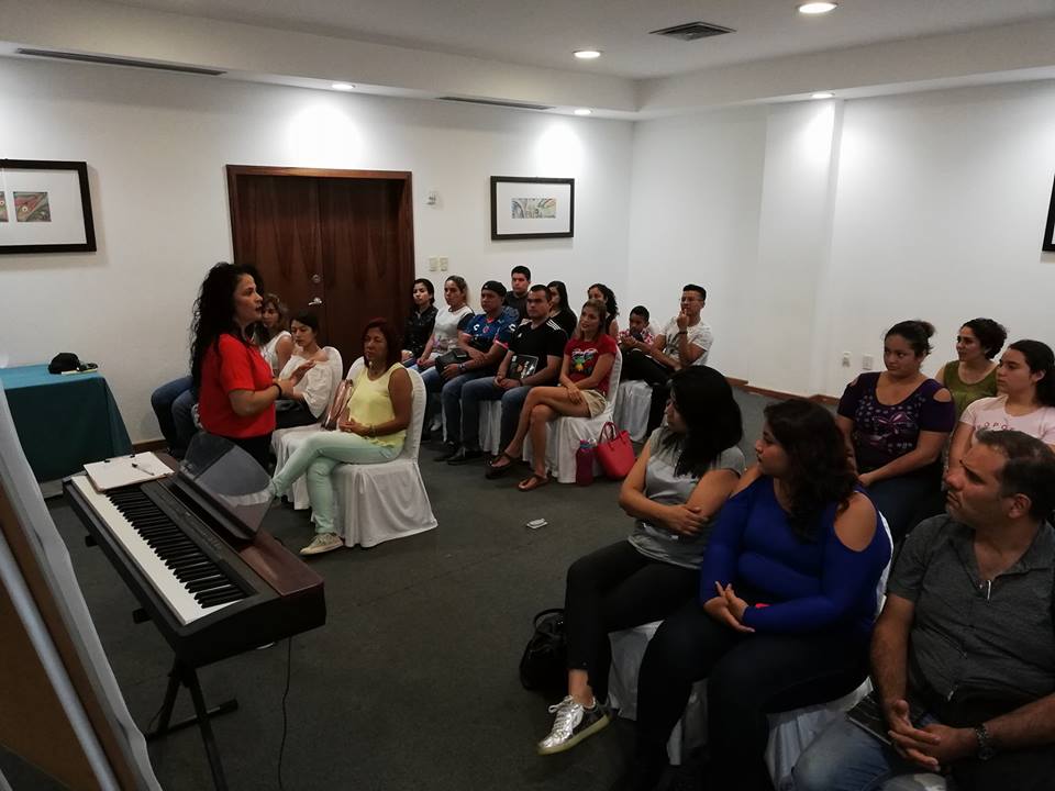 32544033_2036487329924942_7613569911507386368_n