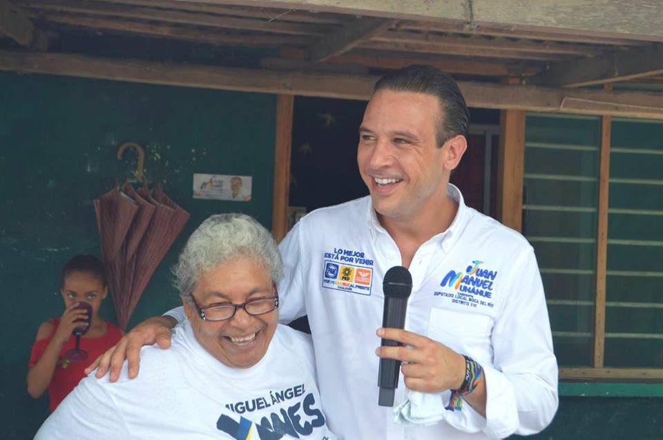 34108652_2425423607472043_122922823004979200_n