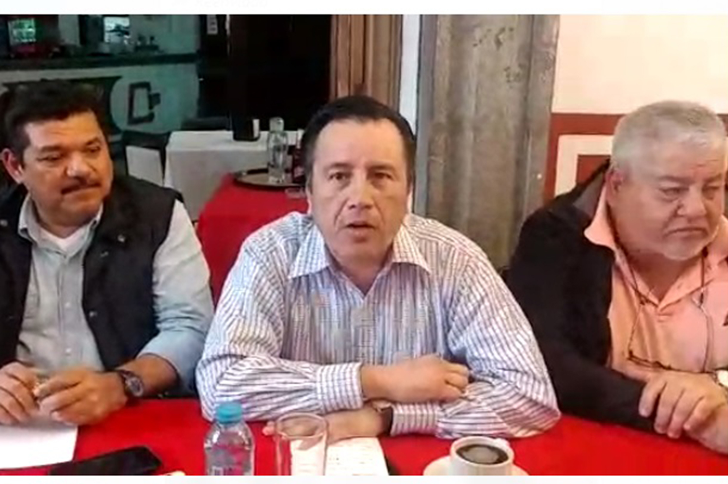 peña treolleando a su hijo (3)