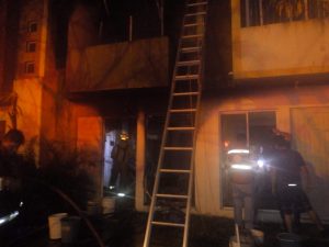 Incendio Casa Lagos de Puente Moreno 3