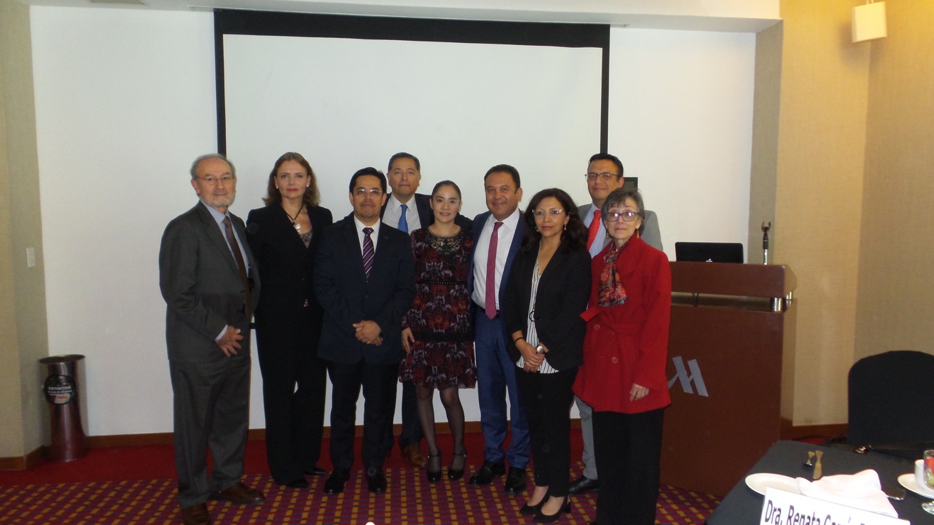 Presidentes y representantes de distintos organismos dedicados al cuidado de la visión