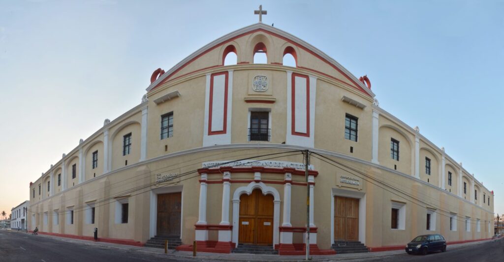 2_FACHADA-IVEC-1-1536x801