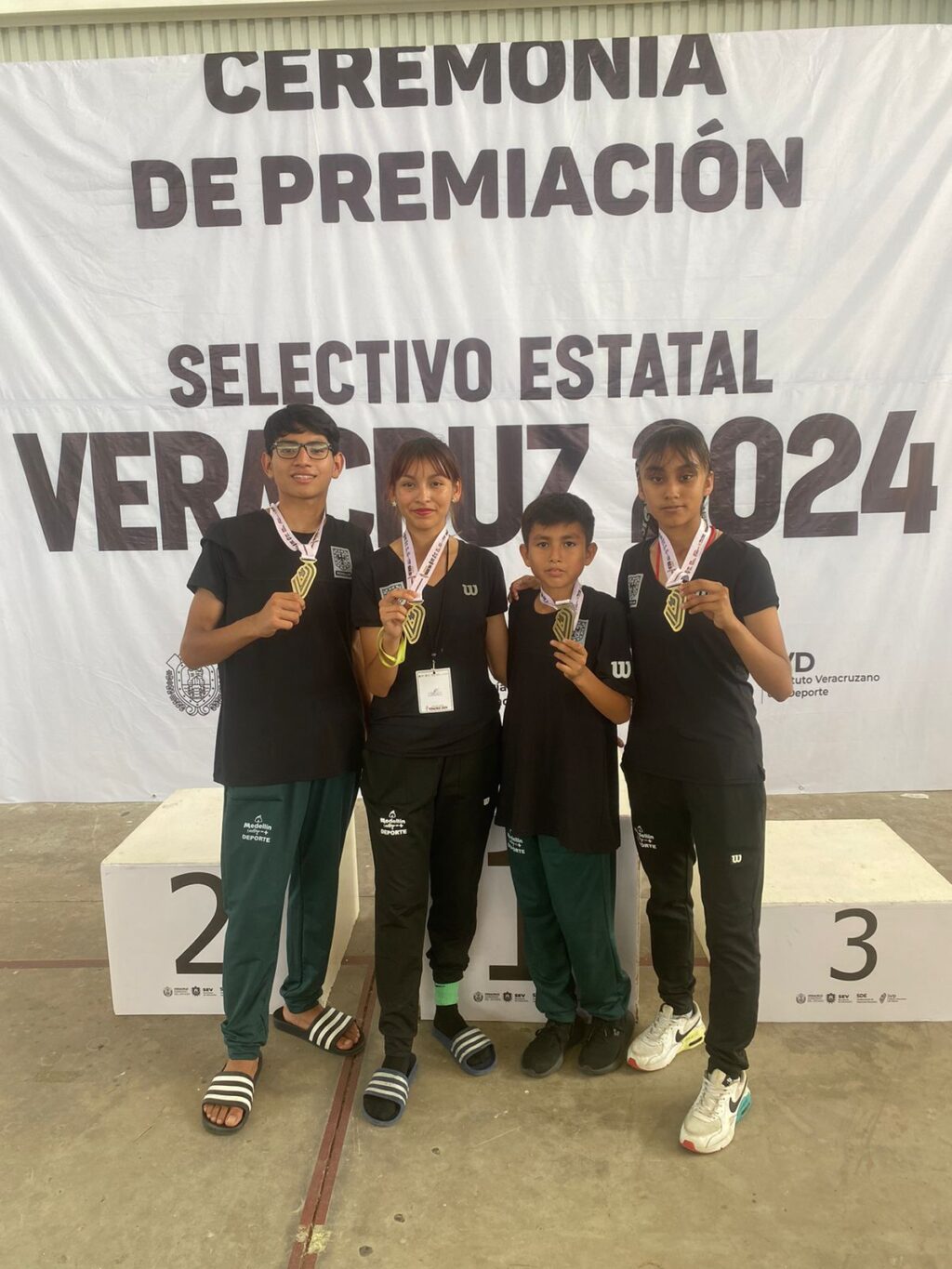 04046ce1-db20-4565-90ab-636c0ae1ec56